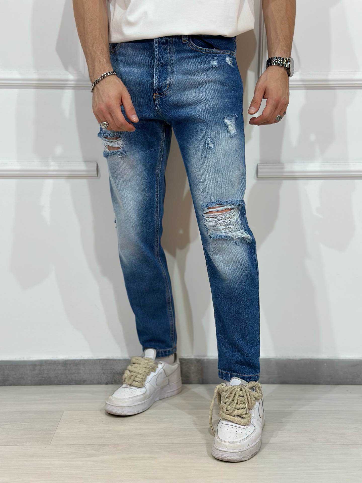 Jeans Stone con rotture