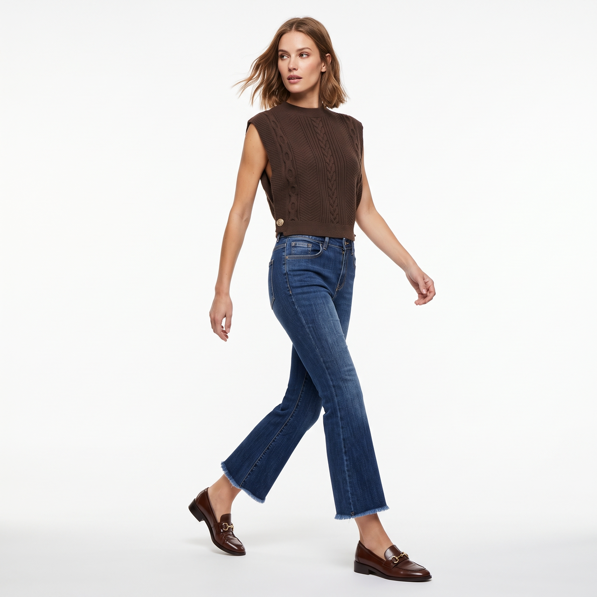 Jeans zampetta sfrangiata