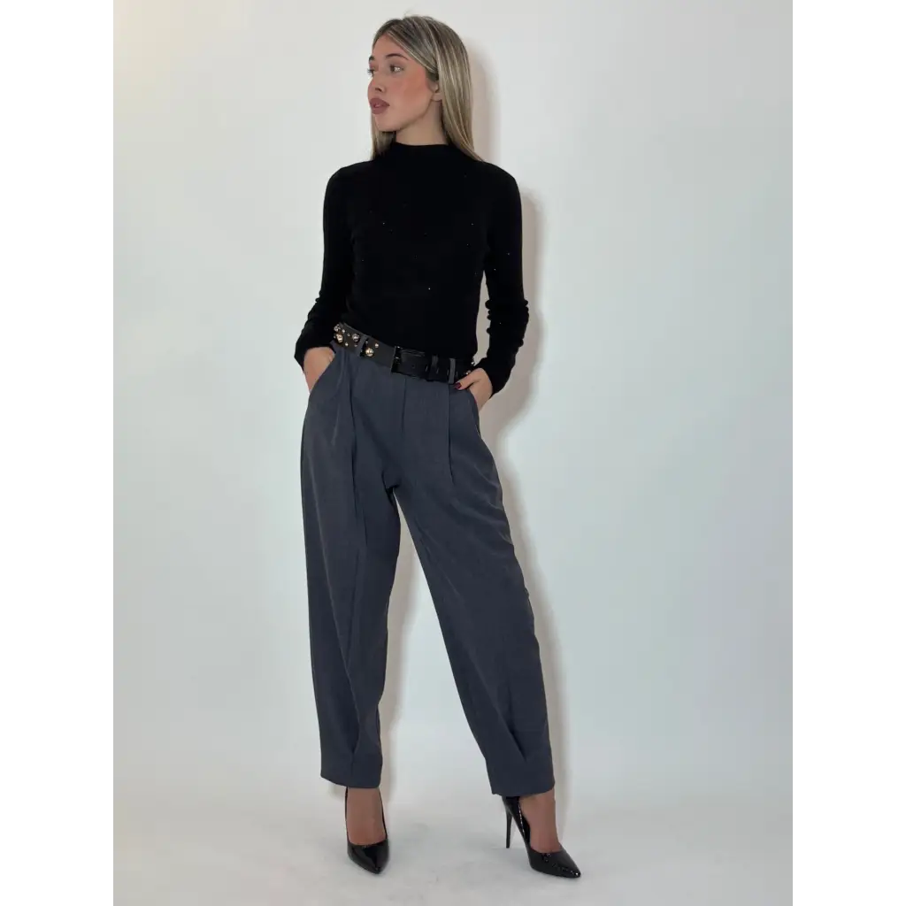 Pantalone momfit con pences - PANTALONI E JEANS