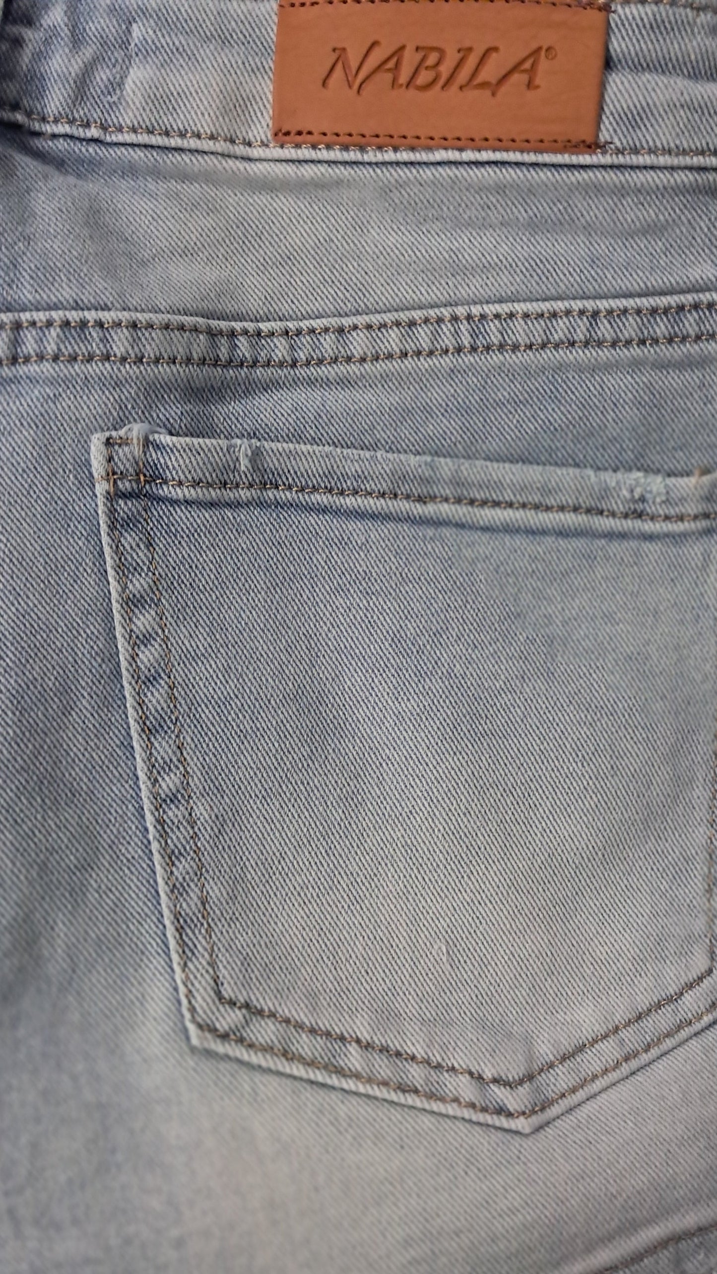 Short jeans